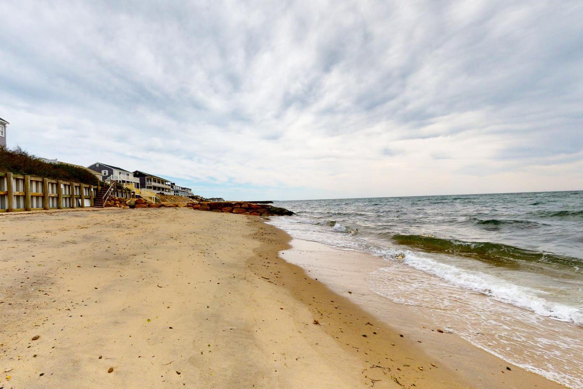Summer Ocean Escapes Dennisport Room photo